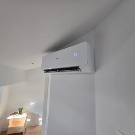 Le Prime - Netflix - Climatise - 2 Chambres- Wifi - Tv * Saint-Etienne (Loire)